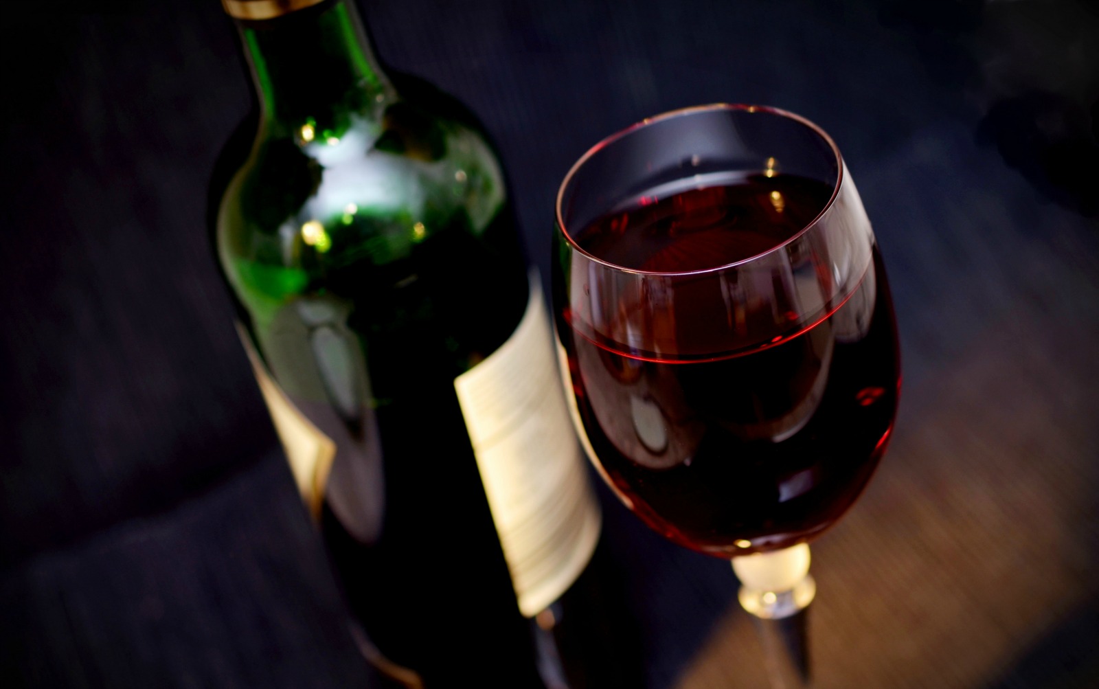 The Basics of Storing an Open Bottle of Wine