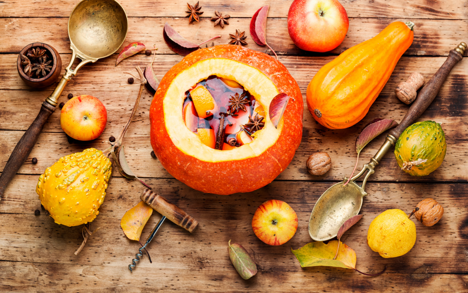 7 Delicious Wine-Infused Recipes for Thanksgiving