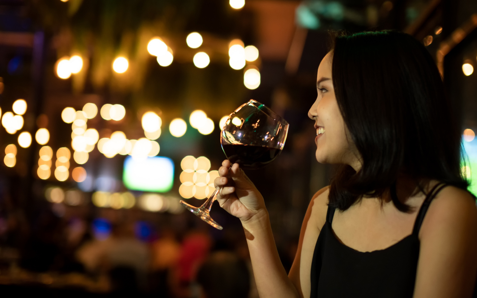 What and When is Wine O'Clock in the U.S.?