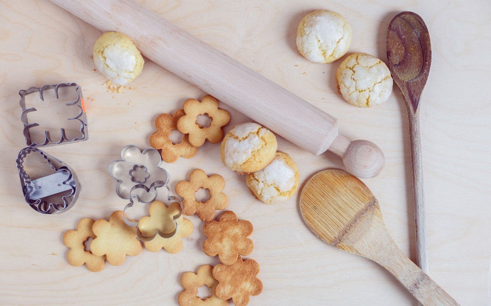 Take a Break with These Cookie and Wine Pairings