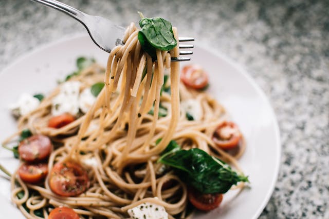 What wine goes with spaghetti bolognese