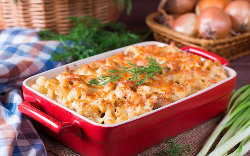 mac and cheese with wine pairing
