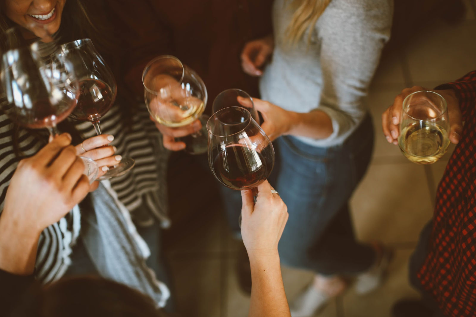 12 Wine Tasting Games for Your Next Party