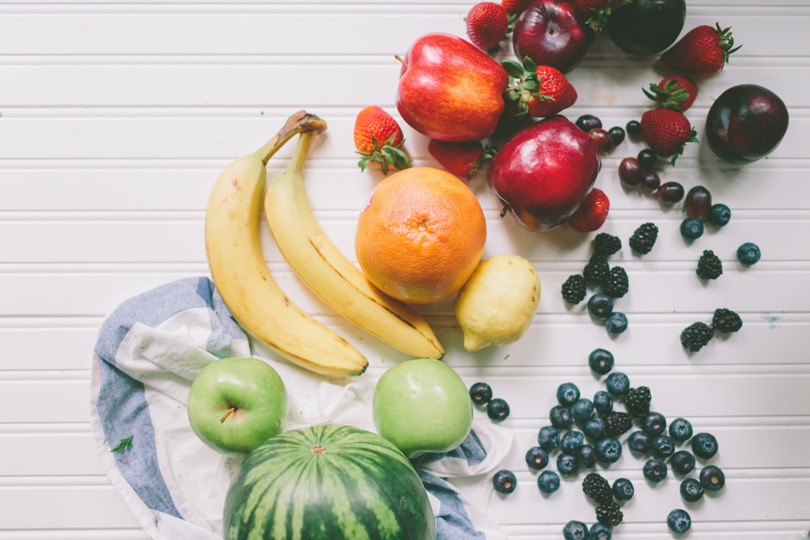 Fruit Flavors Found in Common Types of Wine