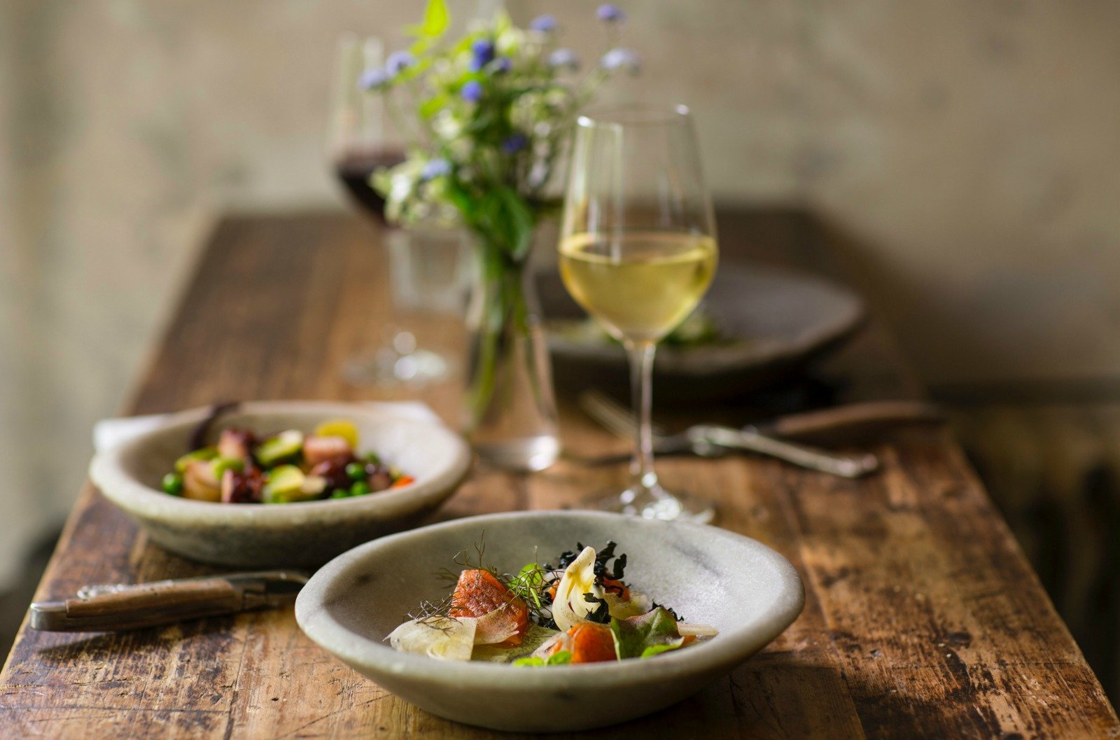 All About Muscat Wine: Flavor Profile, History, Pairings