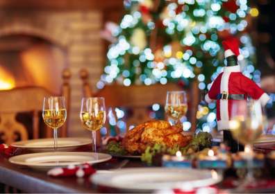Wines to Pair with 12 Classic Christmas Dinner Recipes