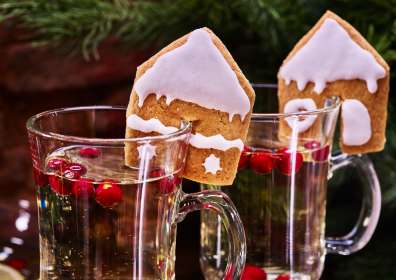 5 Christmas Cookie and Wine Pairings to Celebrate the Holidays