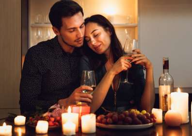 6 Steps to Wine and Dine Your Date at Home