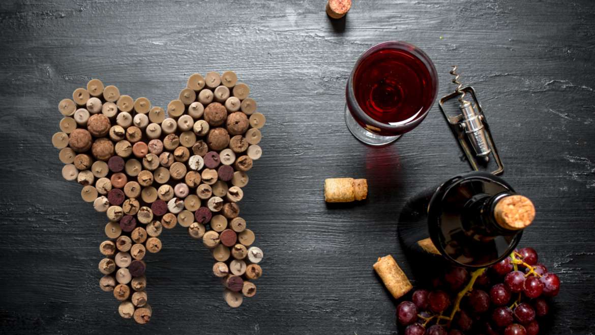 5 Easy Tips for Wine Drinkers to Protect Their Teeth