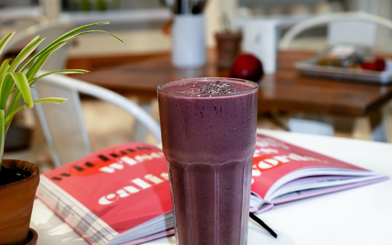 Enjoy These 6 Refreshing Wine Smoothies All Summer
