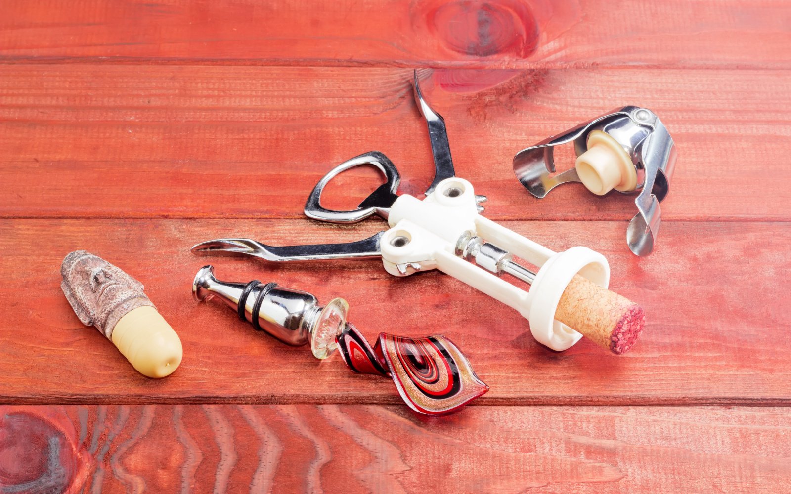 Facts About Wine Corks and Other Wine Bottle Closures