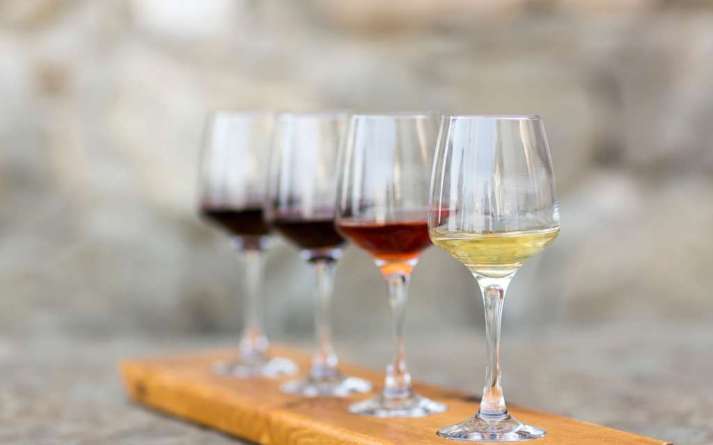 How to take wine tasting notes.