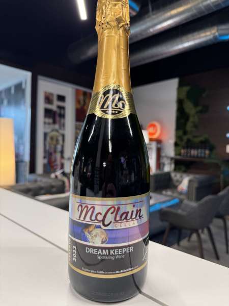 2022 Dream Keeper Sparkling Rose'