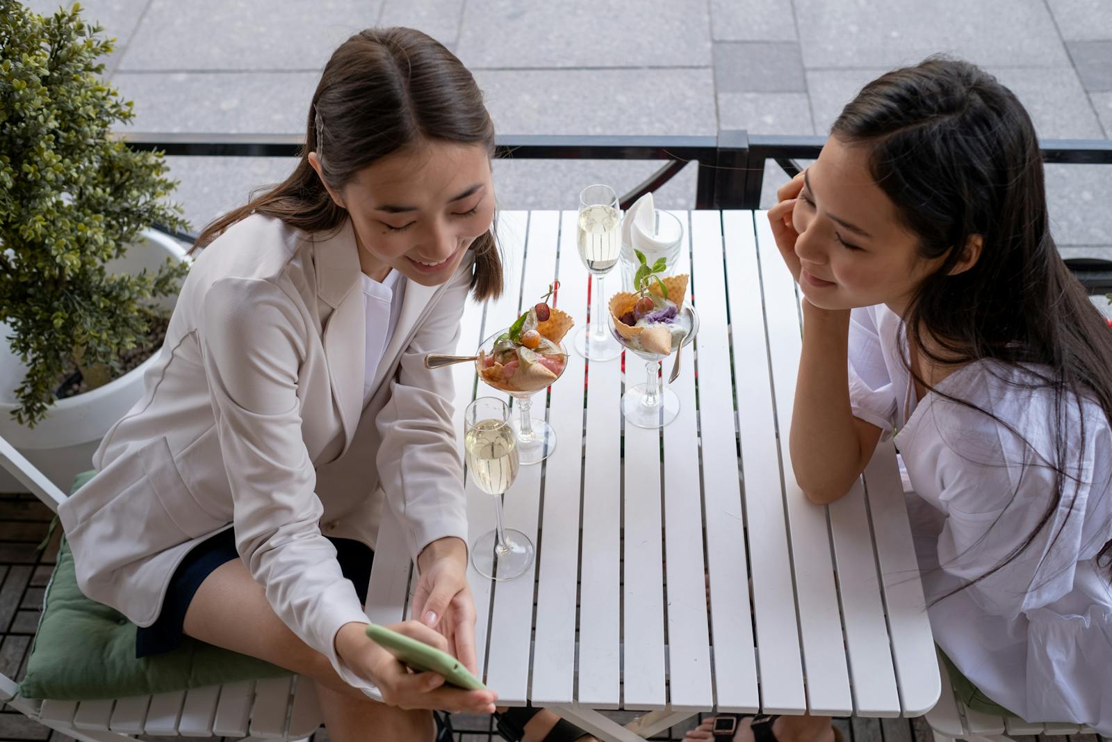 8 Best Spring Brunch Ideas, Tips, and Wine Pairings