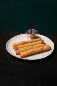 filipino lumpia with wine